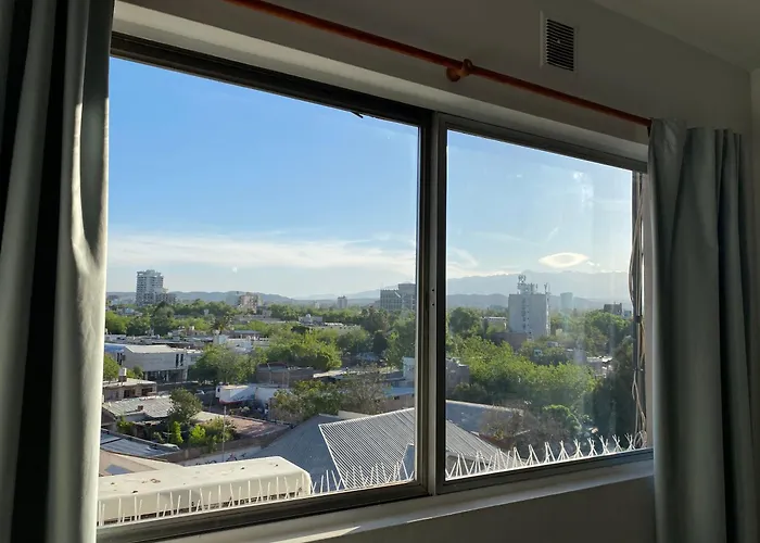 Departamento En Zona Centrica De Mendoza