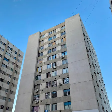 Departamento En Zona Centrica De Mendoza Apartment Room photo